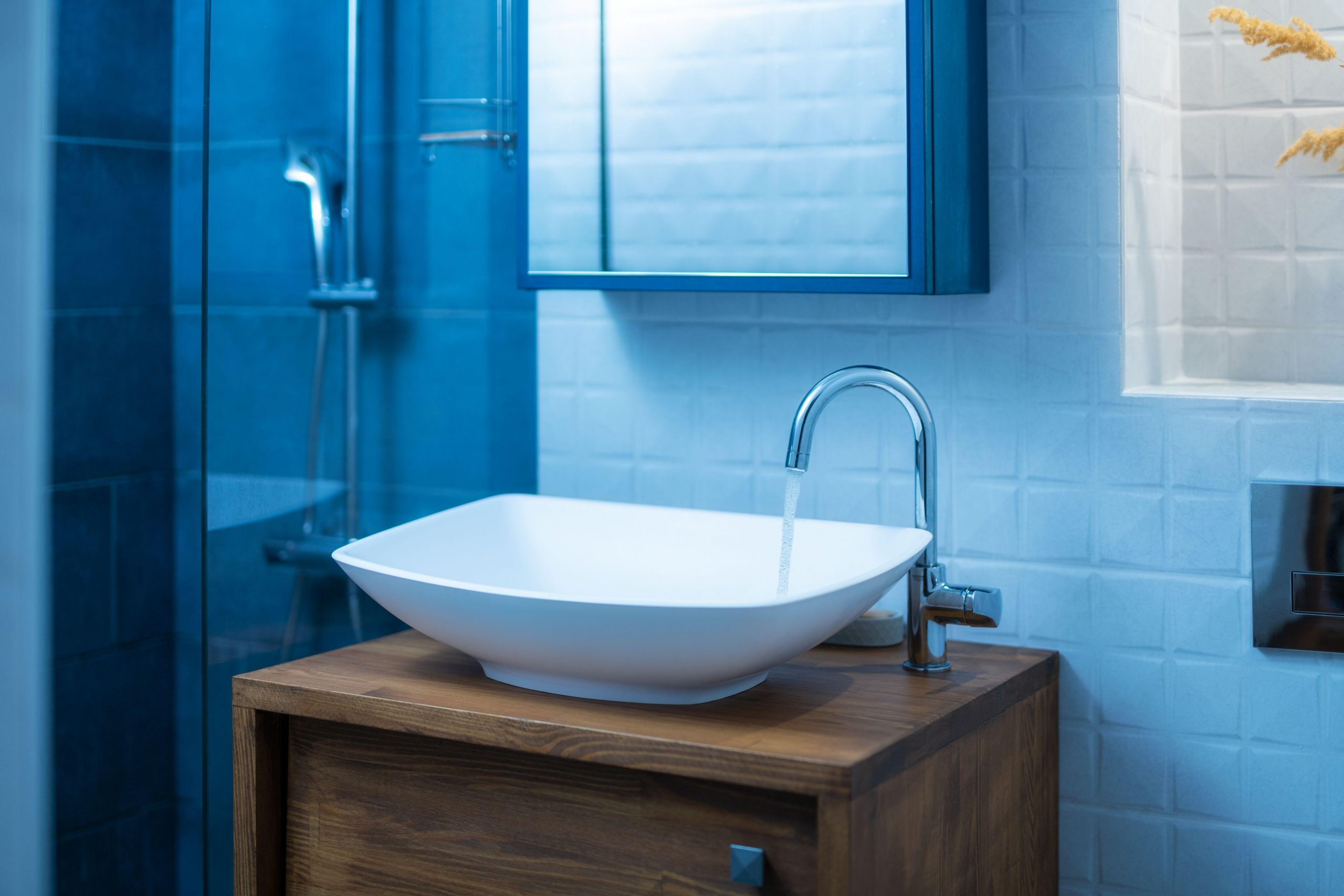 Матова мивка soft touch и смесител на Grohe
